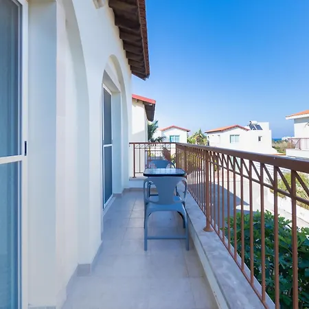 Francesca * Paralimni