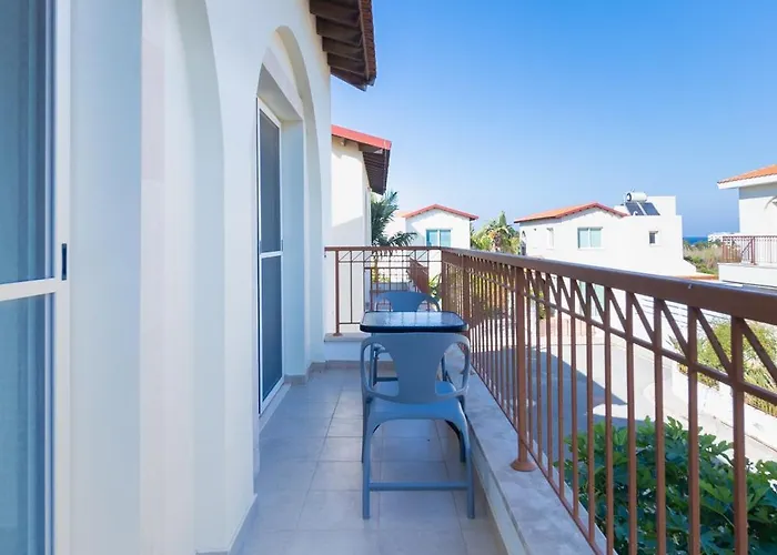 Francesca * Paralimni